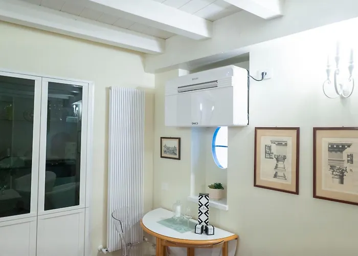 Piazza Navona Ivy Retreat- Under The Light Appartement Rome